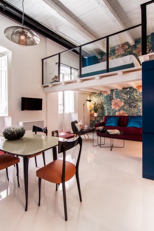 14 Cobalto Apartment